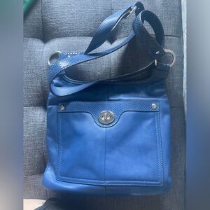 Coach blue shoulder bag